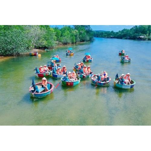 (TOUR GHÉP) Chèo Thuyền Thúng Sông Cửa Cạn + Tham Quan Trang Trại Mật Ong